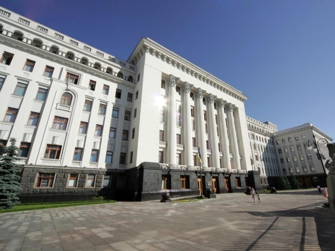 Проект "Стена" будет завершен к 10 июня, заявили в АП