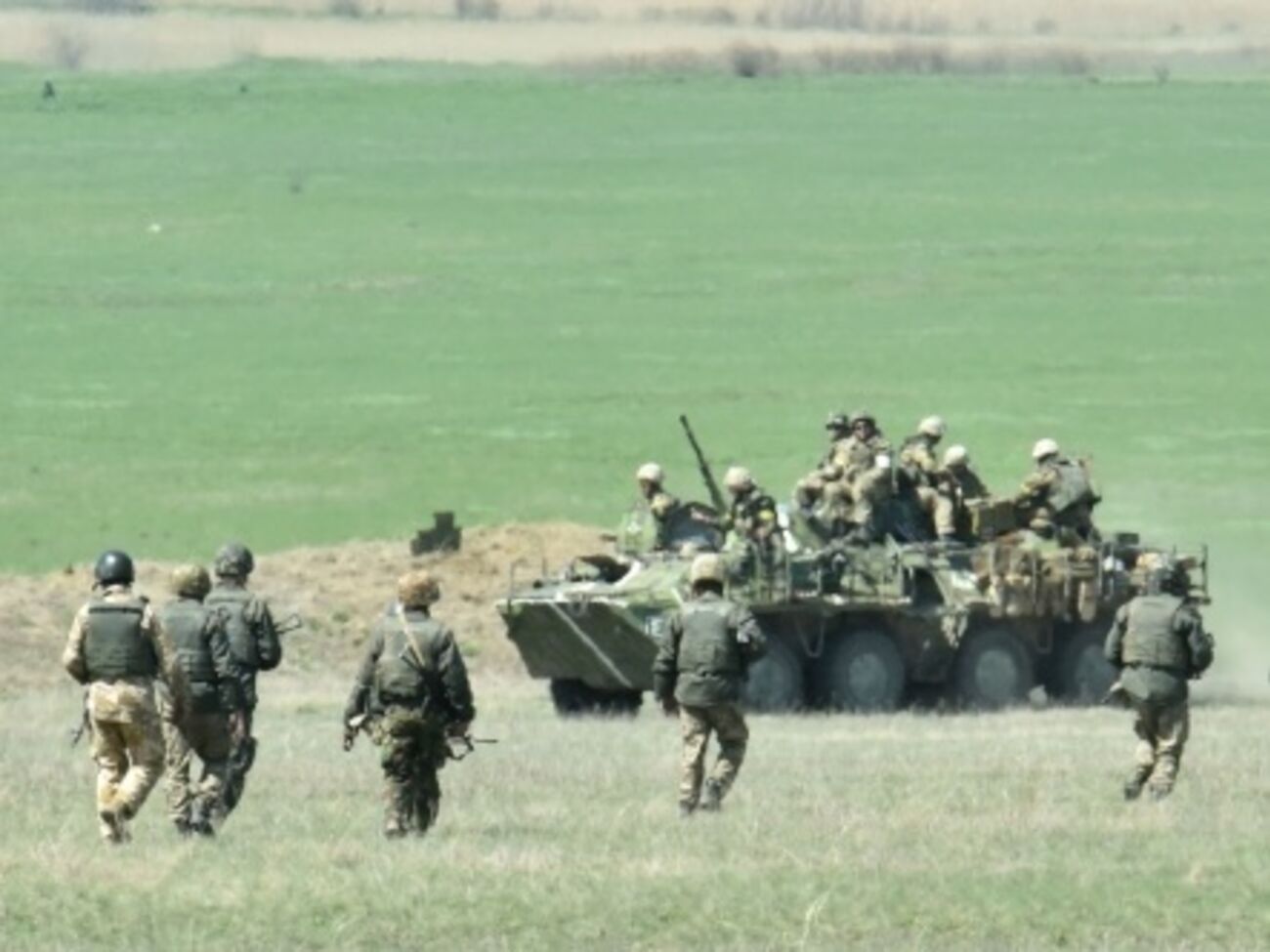 Боевики продолжают обстрелы