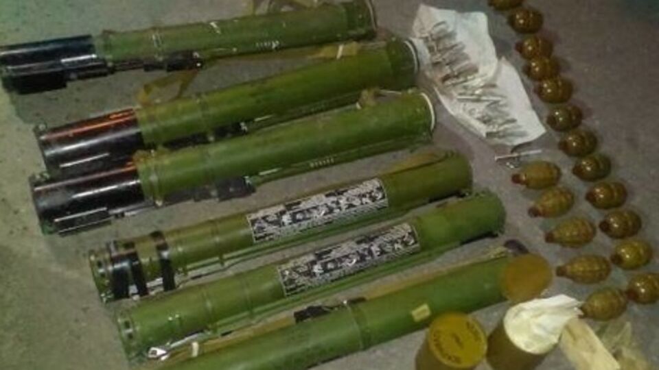 На блокпосту изъяли оружие