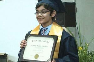 Абраам завершил обучение в колледже в 11 лет