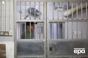 Чиновников сводили в тюрьму