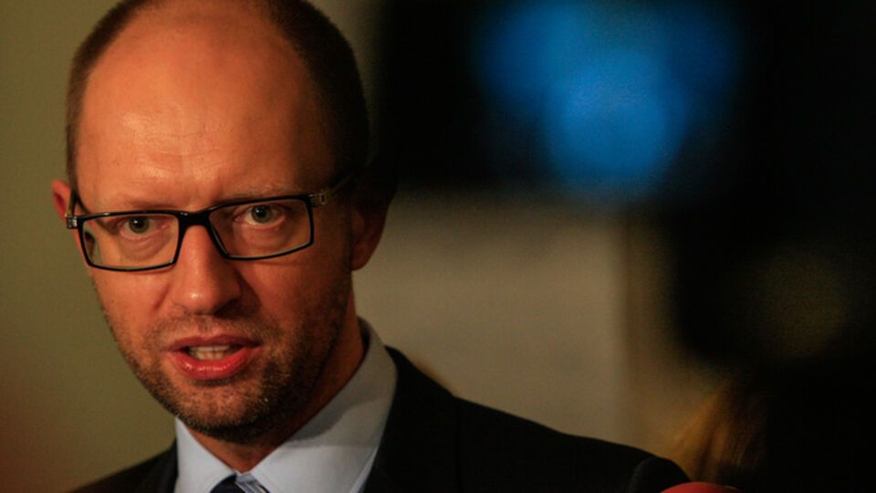 Арсений Яценюк: Если это прекращение огня, тогда объясните мне, что такое огонь