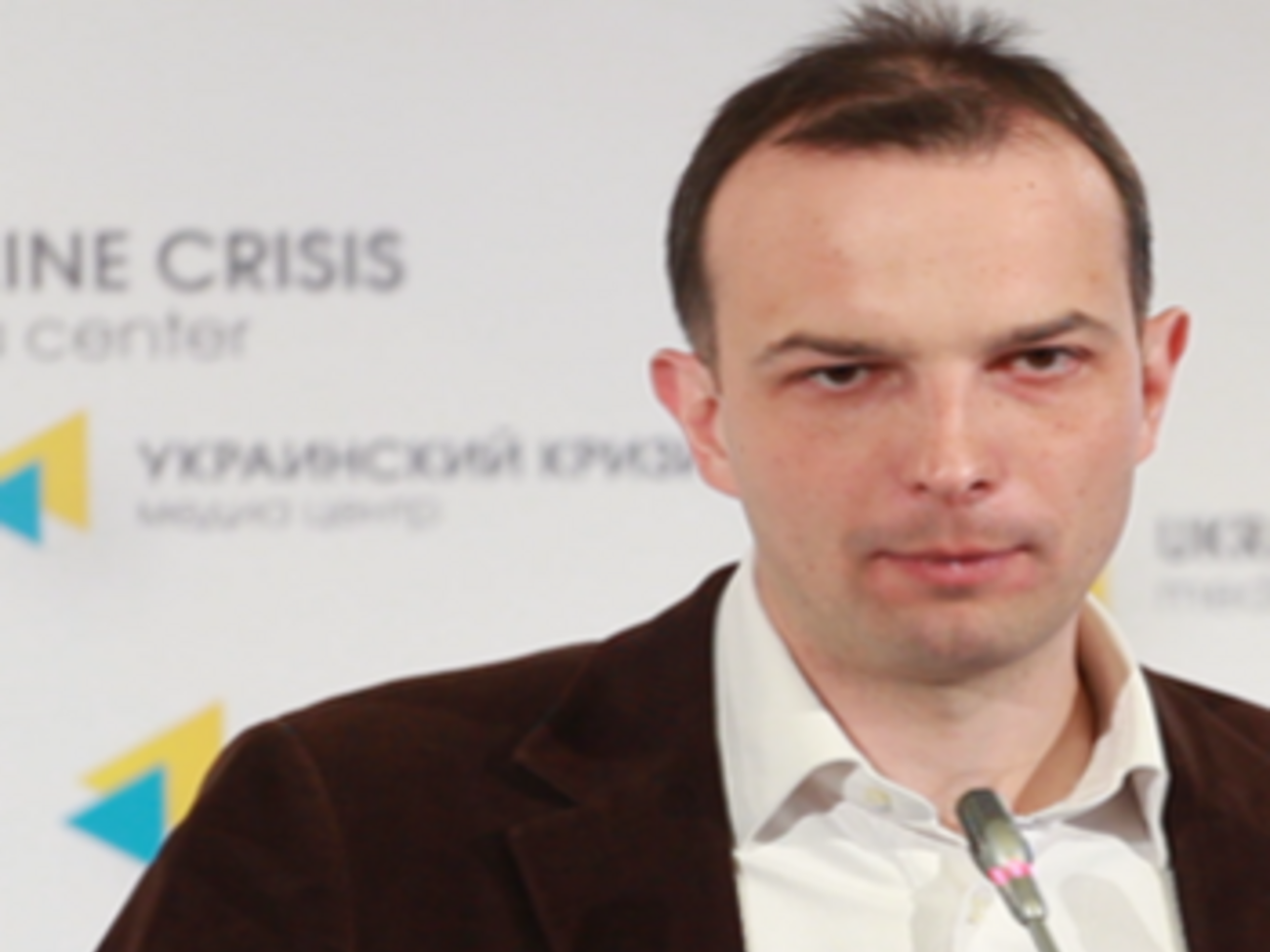 Соболев: Пропуска в зону АТО злят людей