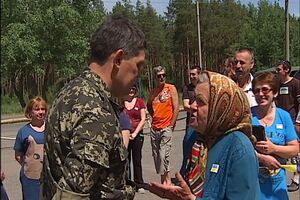 С участниками акции встретились военнослужащие одной из механизированных бригад ВСУ, которые выполняют боевые задачи на этом участке