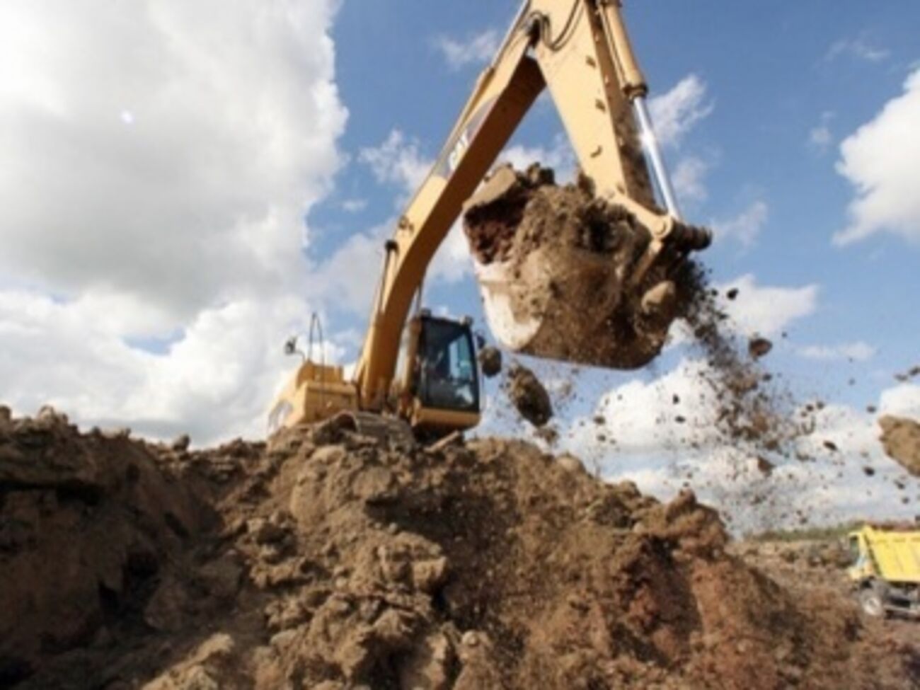 СМИ: Ростовская область отгородилась от Украины рвом "для обеспечения стабильности Донского края"