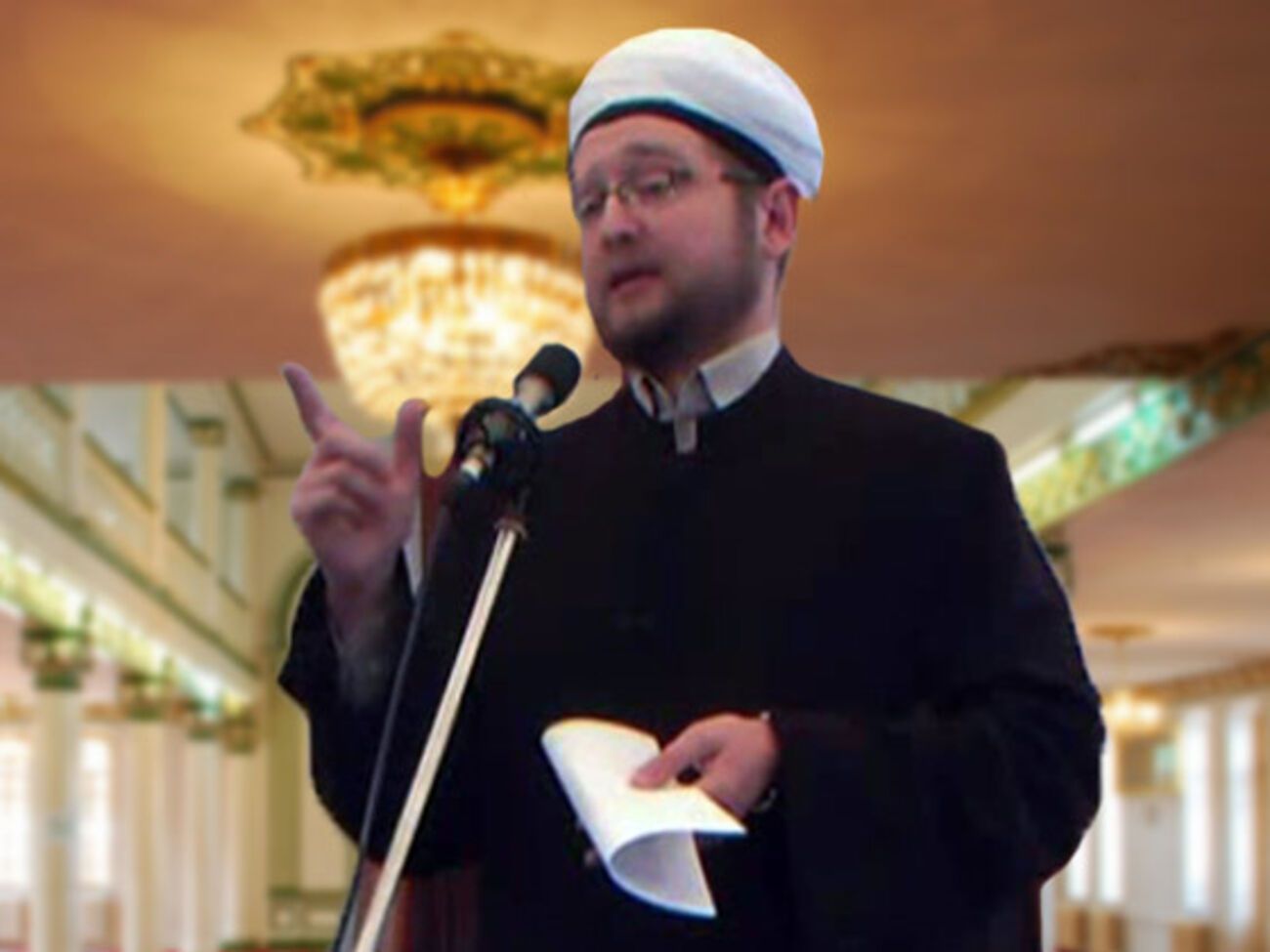 Муфтий Москвы уверен, что российские женщины поддержат идею многоженства