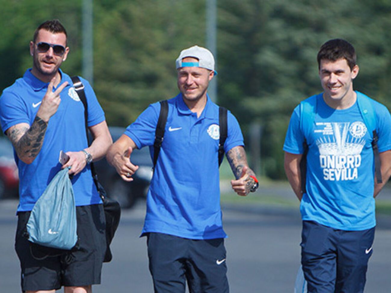 "Днепр" отправился в Варшаву