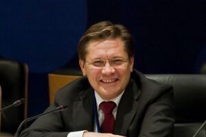 Лихачев: Россия намерена минимизировать риски от сближения Украины и ЕС
