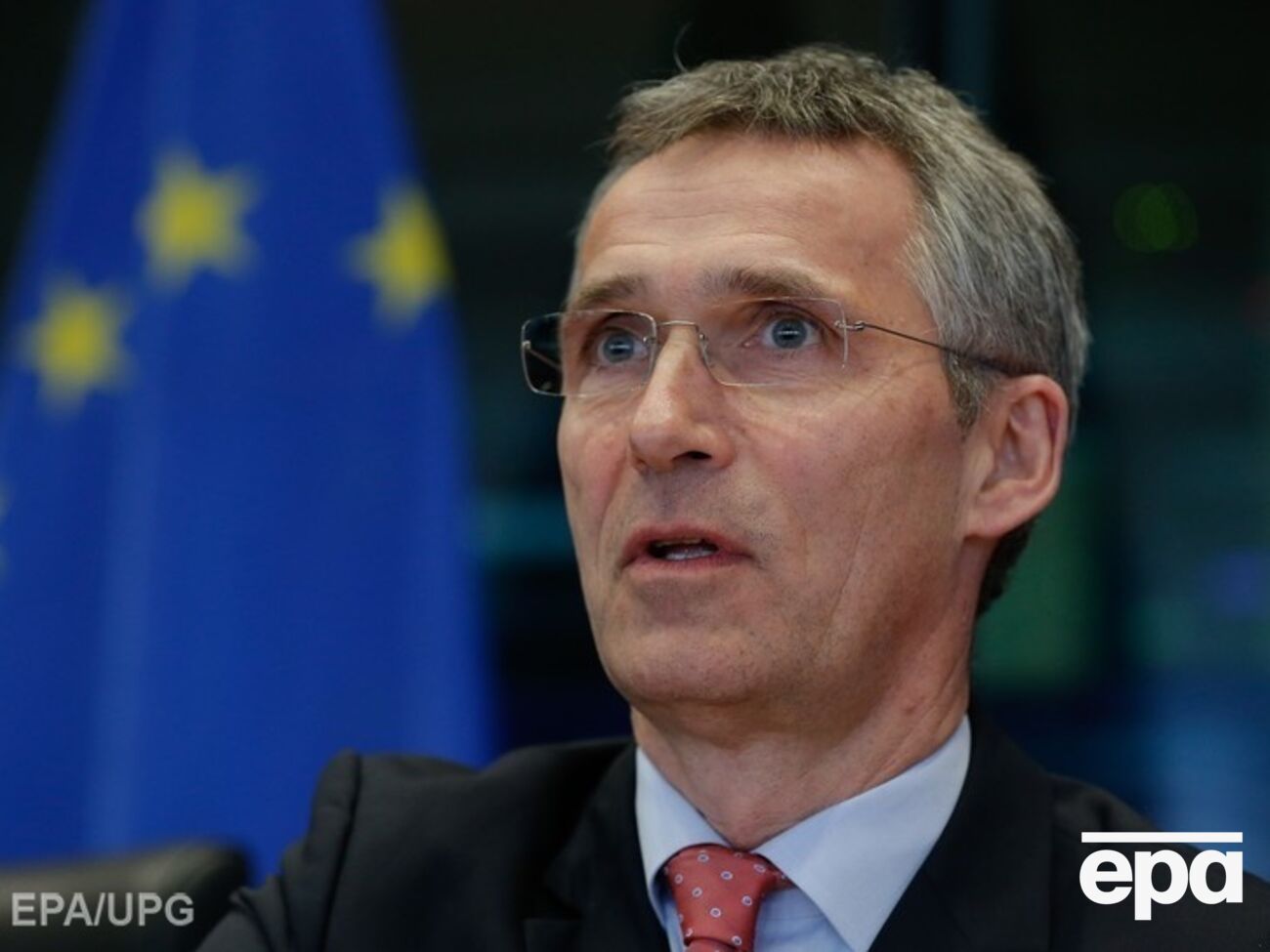 Столтенберг заявил, что НАТО располагает доказательствами присутствия войск РФ на Донбассе