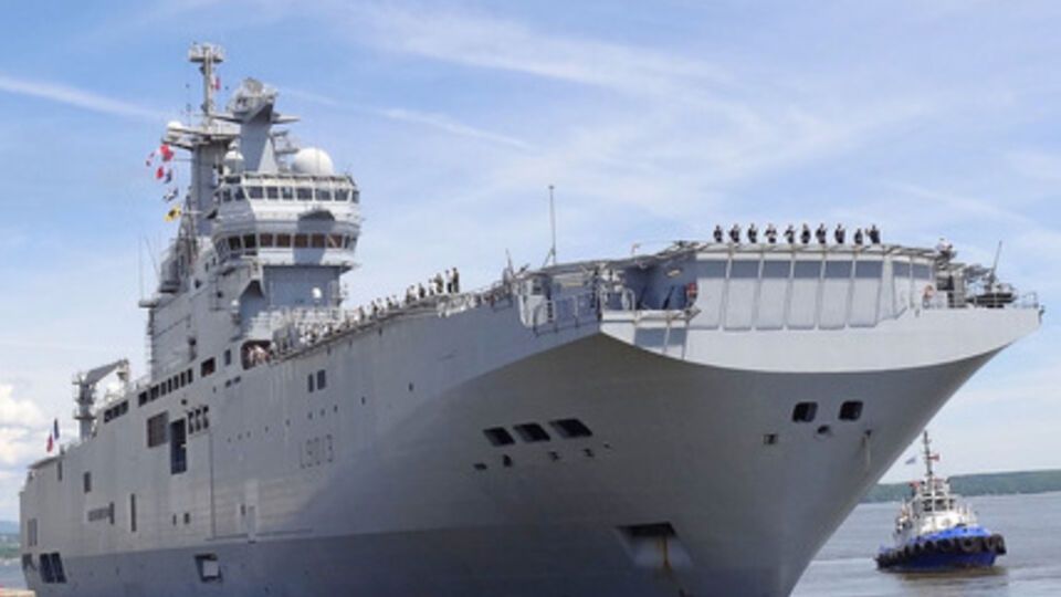 Зампредседателя коллегии ВПК РФ: "Мистрали" не берем, на российском флоте другая идеология высадки десанта