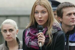 Червакова: Интересно, страна обречена узнать поименно всю семью Чеботаря?