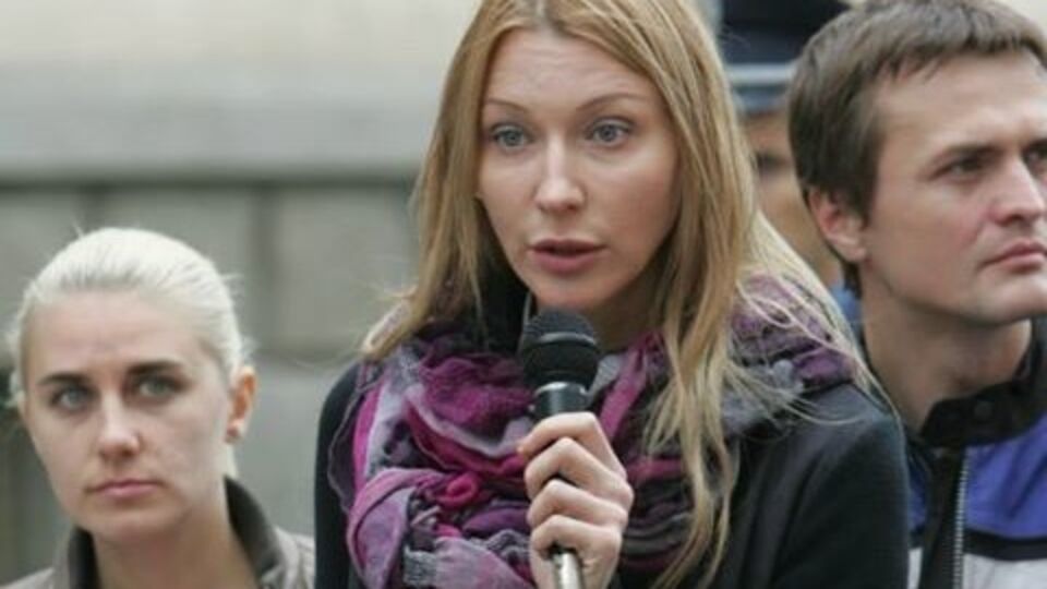 Червакова: Интересно, страна обречена узнать поименно всю семью Чеботаря?