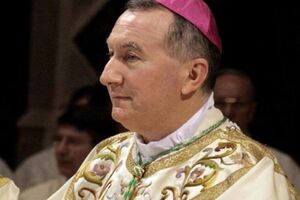 Кардинал Пьетро Паролин выступает против однополых браков