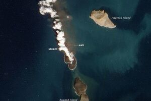 Образование нового вулканического острова