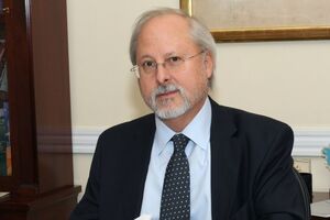 Заместитель генерального секретаря НАТО по вопросам политических отношений и политики безопасности Трасивулос Стаматопулос
