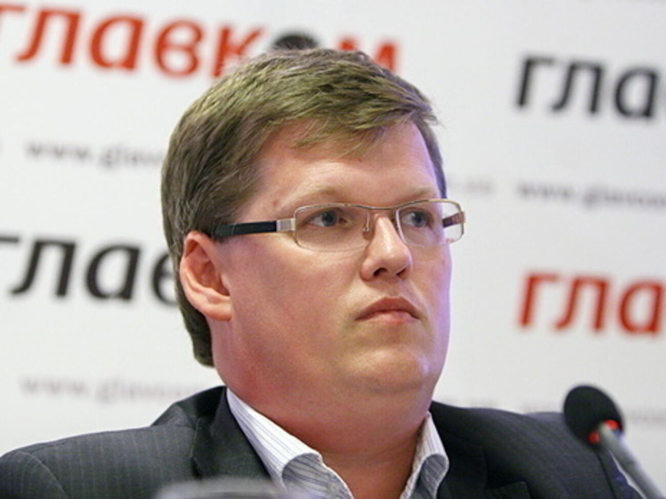 Украинцы активно подают заявления на субсидии, сообщил Розенко