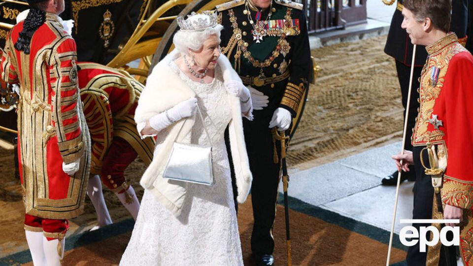 Елизавета II заявила, что давление нас Россию будет оказываться и в дальнейшем