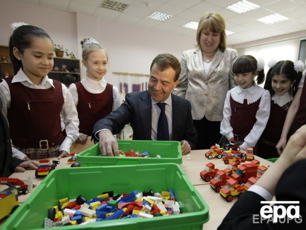 В России предлагают обучать мальчиков и девочек отдельно