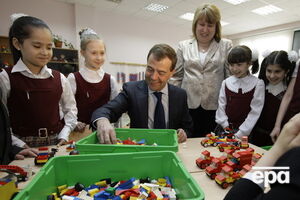 В России предлагают обучать мальчиков и девочек отдельно