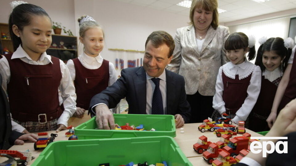 В России предлагают обучать мальчиков и девочек отдельно