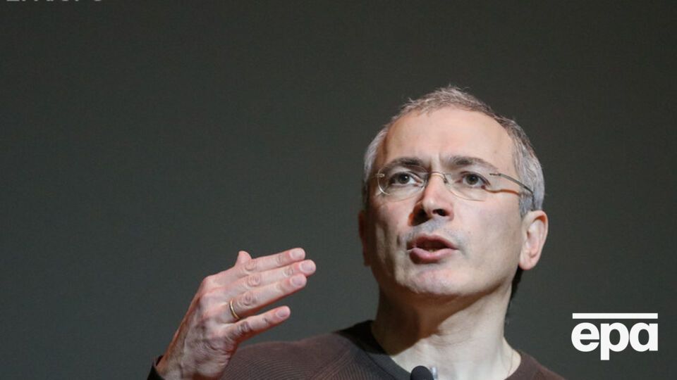 Михаил Ходорковский: Общим местом стал тезис, что Чечня не является частью России. Население здесь по-прежнему пронизано страхом, каждый может быть похищен, избит или убит