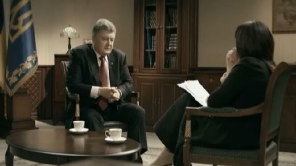 Петр Порошенко дал интервью по случаю года своего президентства