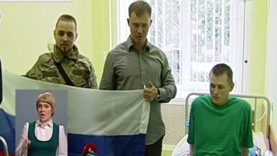 Задержанных на Донбассе спецназовцев из Тольятти посетили бывшие российские силовики, воюющие на стороне сил АТО. Видео