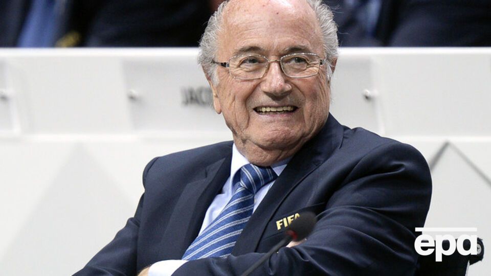 Блаттер в ответ на вопрос о коррупции: Как ваши дела? Видео