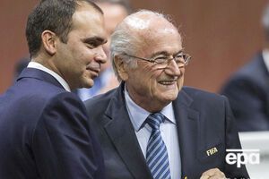 Али бин Аль Хусейн и Зепп Блаттер перед началом конгресса ФИФА