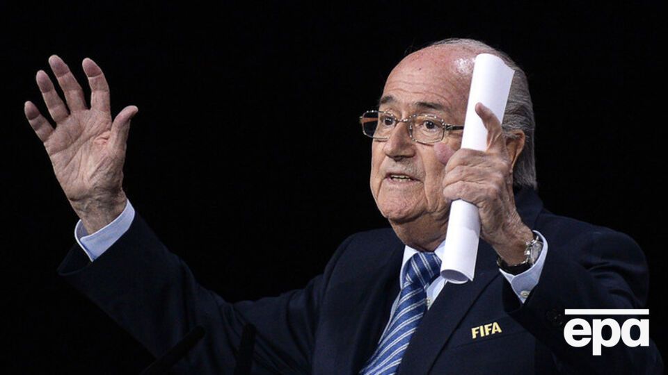 Блаттера переизбрали на пятый срок, несмотря на коррупционный скандал в ФИФА