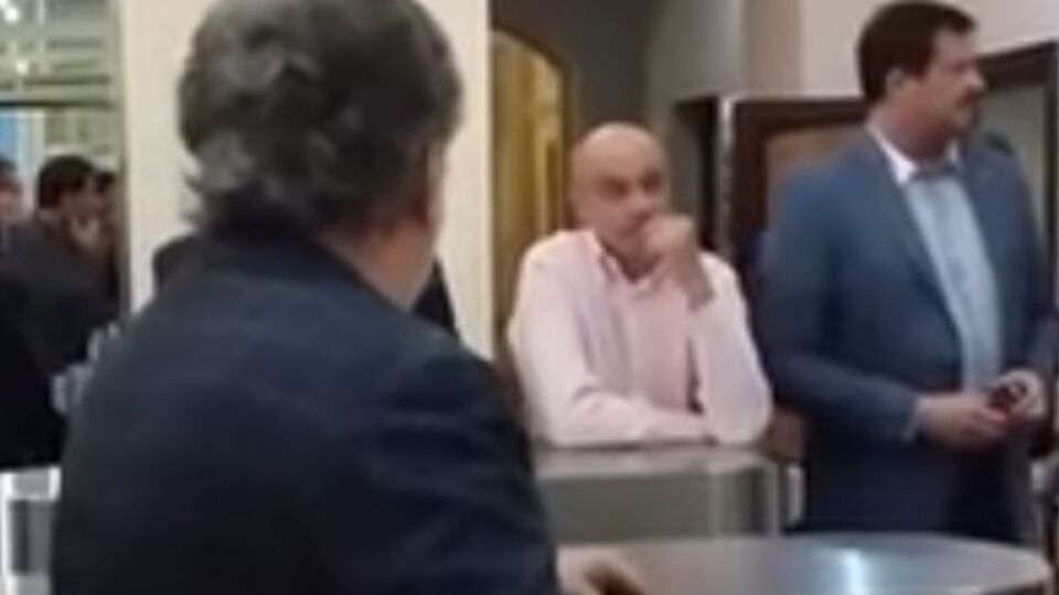 Коломойского не хотели пускать на заседание наблюдательного совета "Укрнафты" с охранниками. Видео