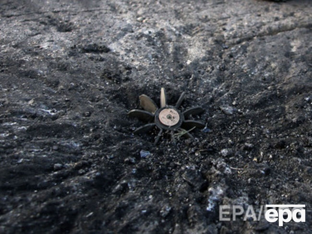 Лысенко: Женщина стала жертвой обстрела боевиков в Луганской области