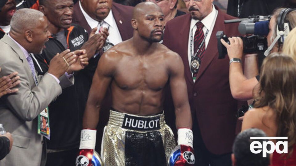 Мейвезер после победы над Пакьяо заявил о намерении отказаться от трех поясов