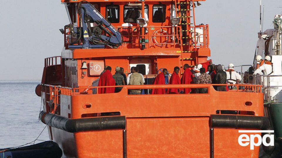 Спасательные работы продолжаются