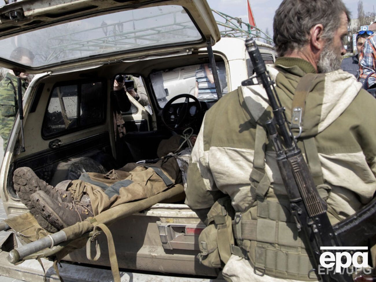 В Донецке начались вооруженные стычки, на улицы вернулись "лихие 90-е", сообщил Аброськин