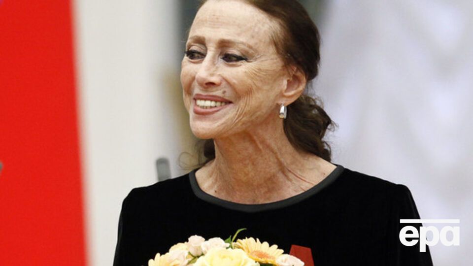 Плисецкая завещала развеять свой прах над Россией