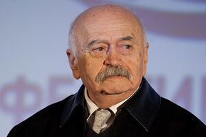 Самым популярным фильмом Чхеидзе стал "Отец солдата" (1964 год), завоевавший ряд международных наград