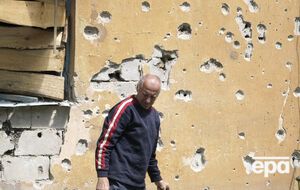 Боевики пытаются ценой жизни мирного населения скомпрометировать украинские войска, заявили в пресс-центре АТО