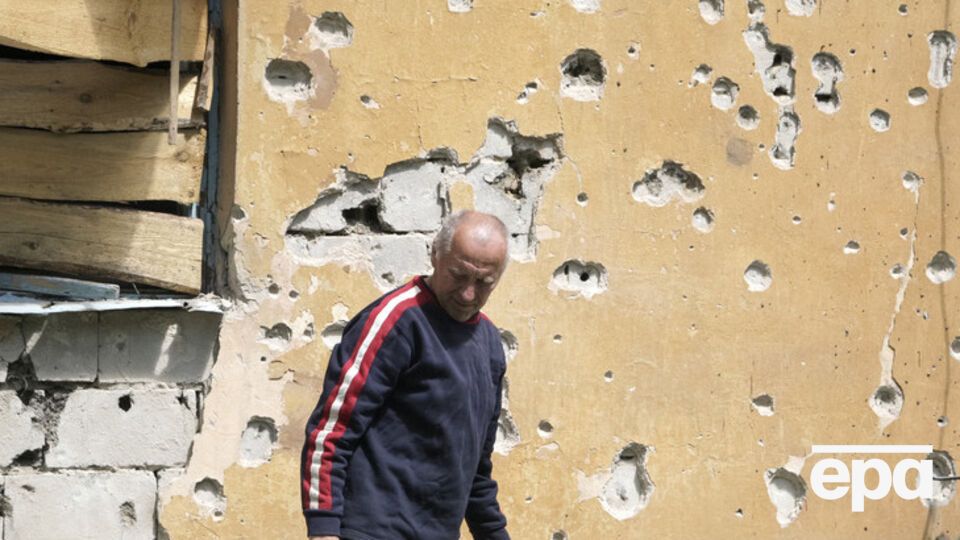 Боевики пытаются ценой жизни мирного населения скомпрометировать украинские войска, заявили в пресс-центре АТО