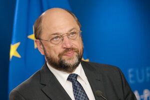 Шульц заявил, что Европа введет ответные меры на "черный список" РФ