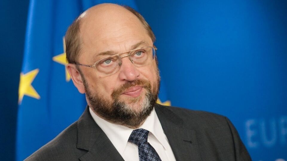 Шульц заявил, что Европа введет ответные меры на "черный список" РФ