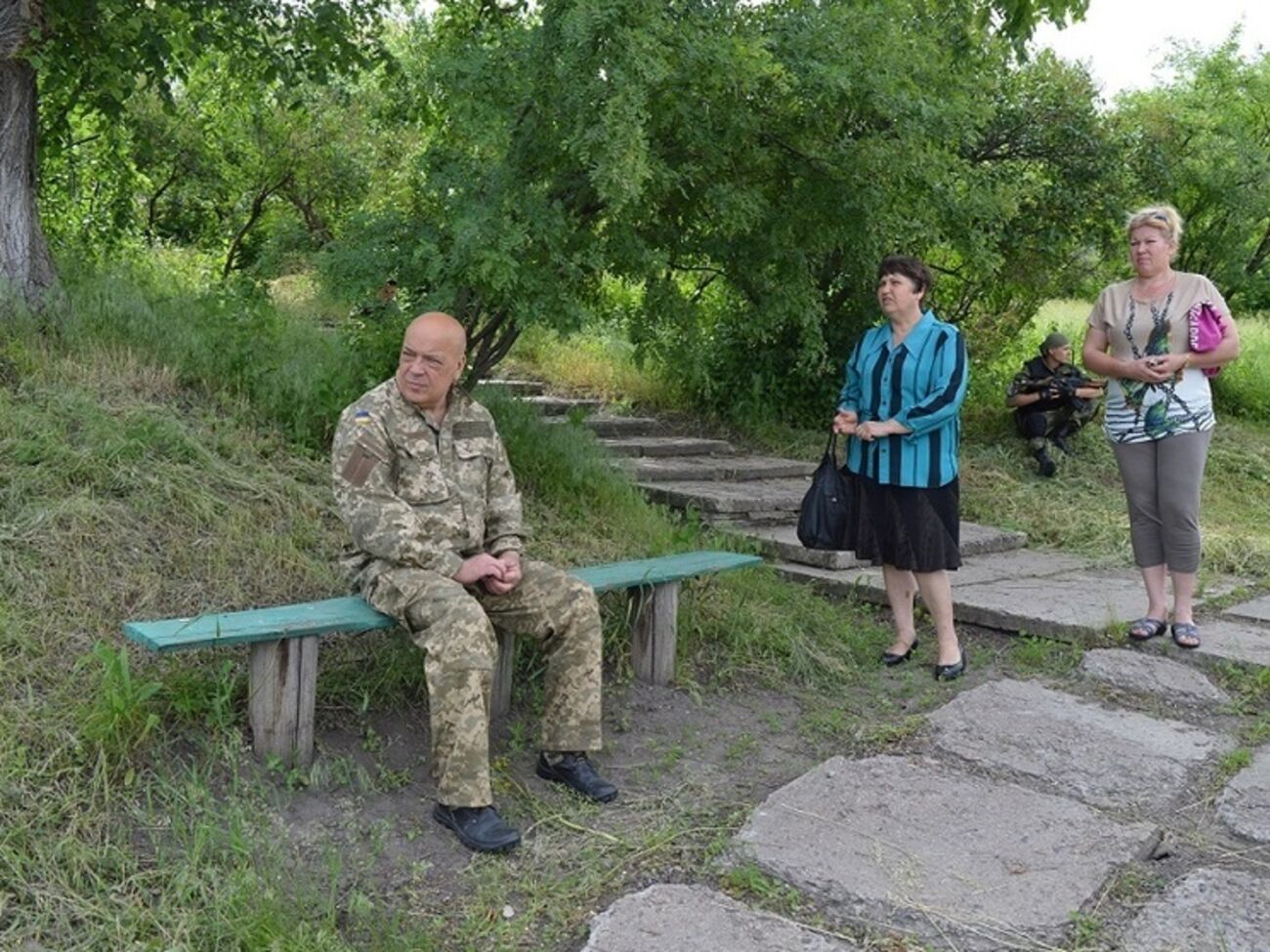 Москаль пообщался с местными жителями