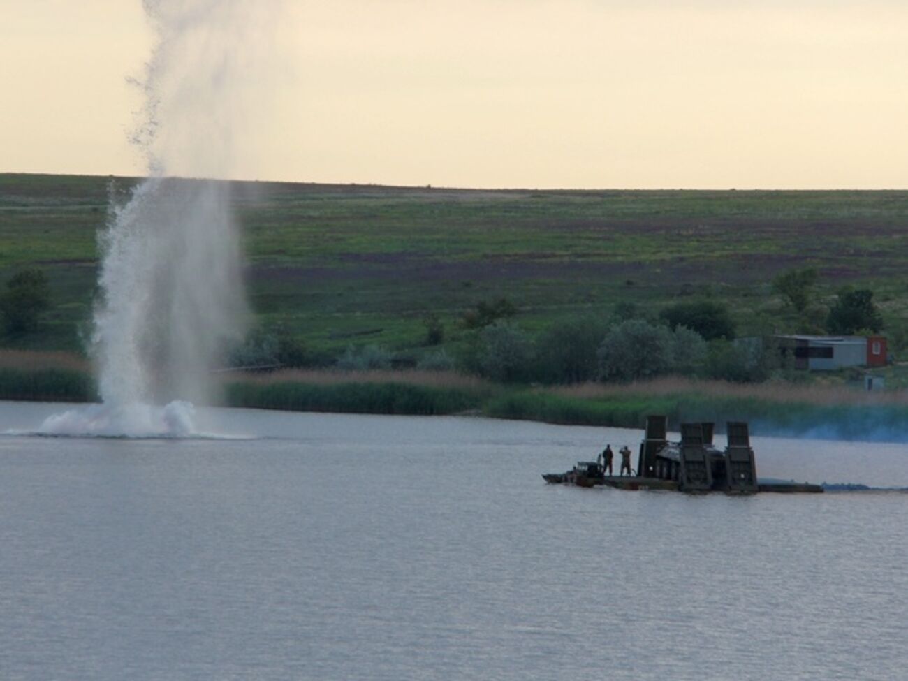 Десантники провели учения