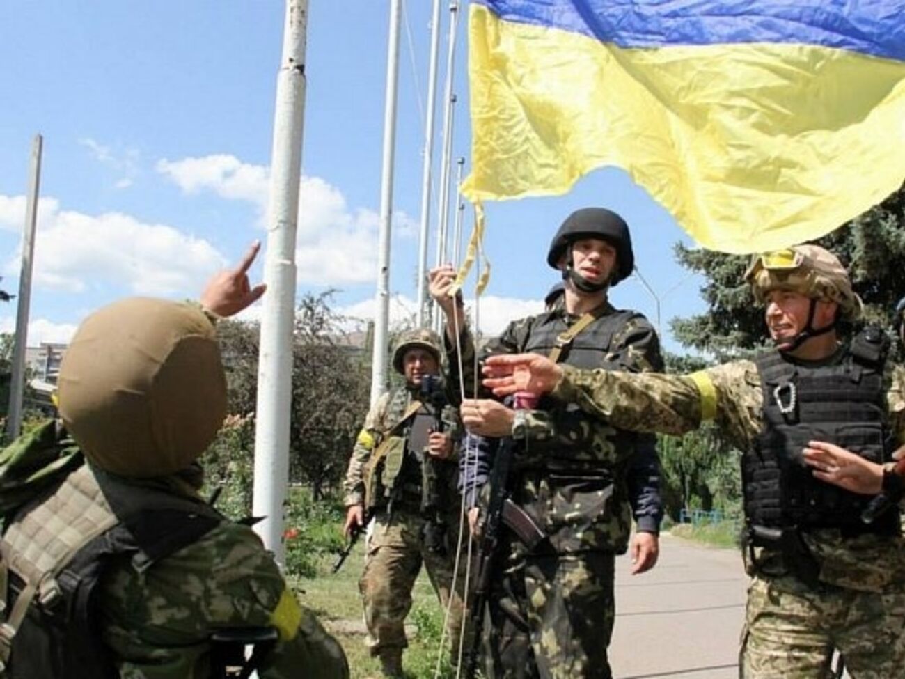 Для военных провели богослужения