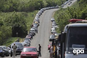 Дейдей: Поток машин на дорогах не стихает. А по посадкам пытаются прорываться мелкие контрабандисты