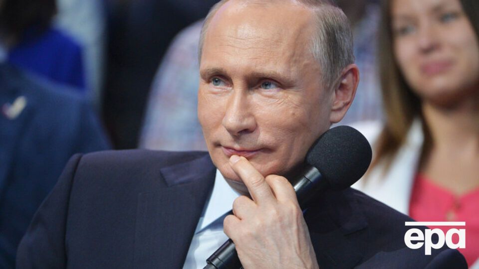 По мнению Илларионова, Путин намекает на возобновление боевых действий