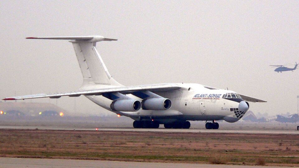 Ил-76 уже почти готов к эвакуации украинцев, заверяют в Минобороны