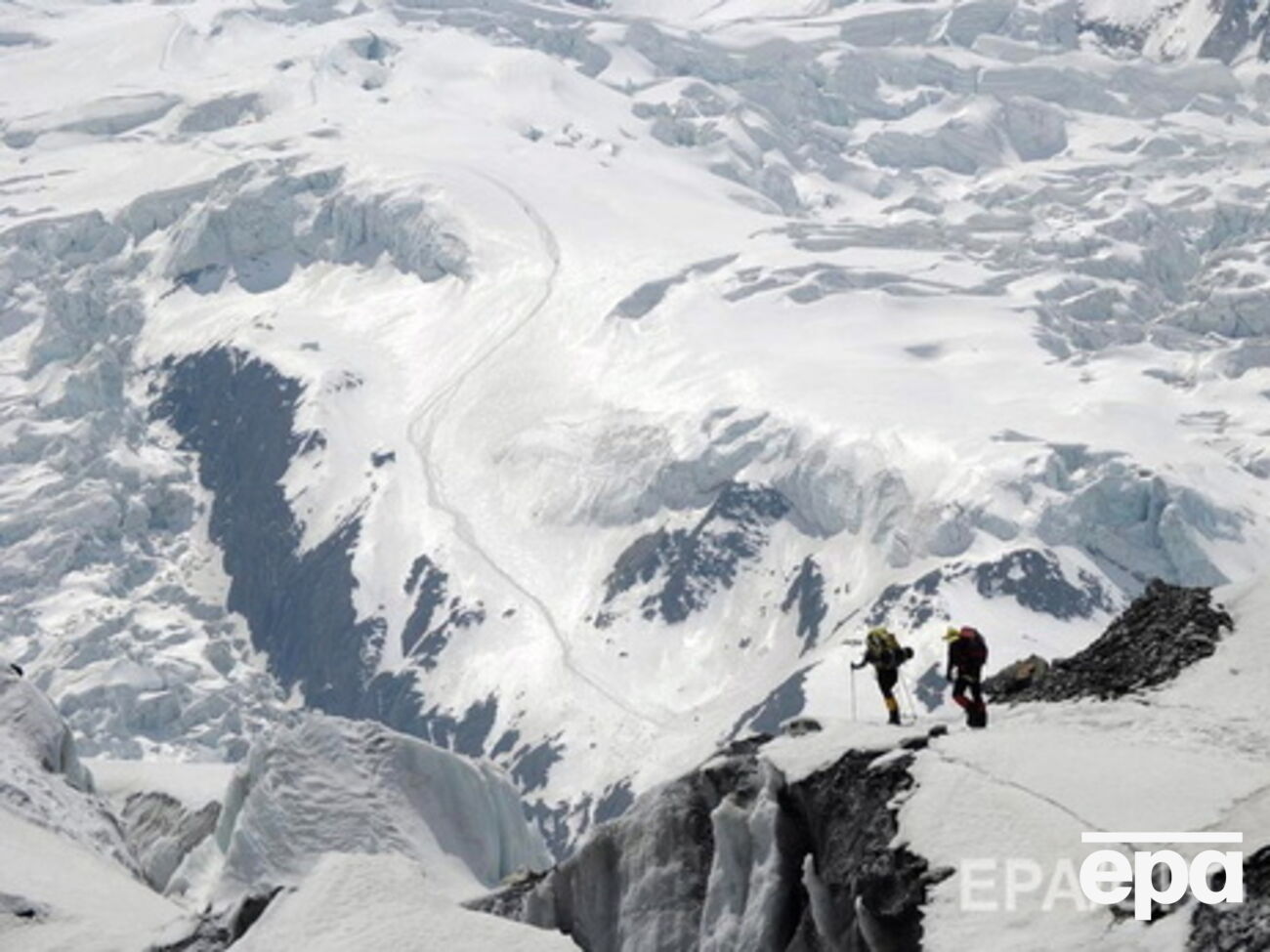 Люди погибли под лавинами