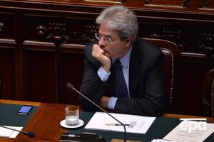 Джентилони заявил о необходимости автономии Донбасса