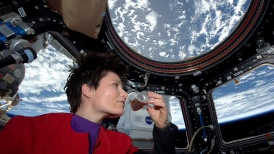 Итальянка сварила эспрессо на МКС
